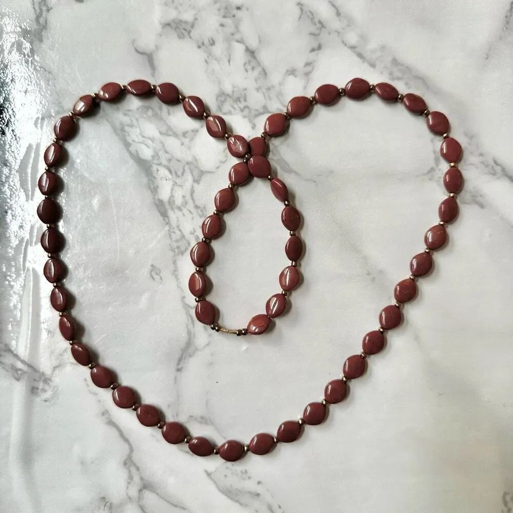 Red jasper necklace - Picture 3 of 8